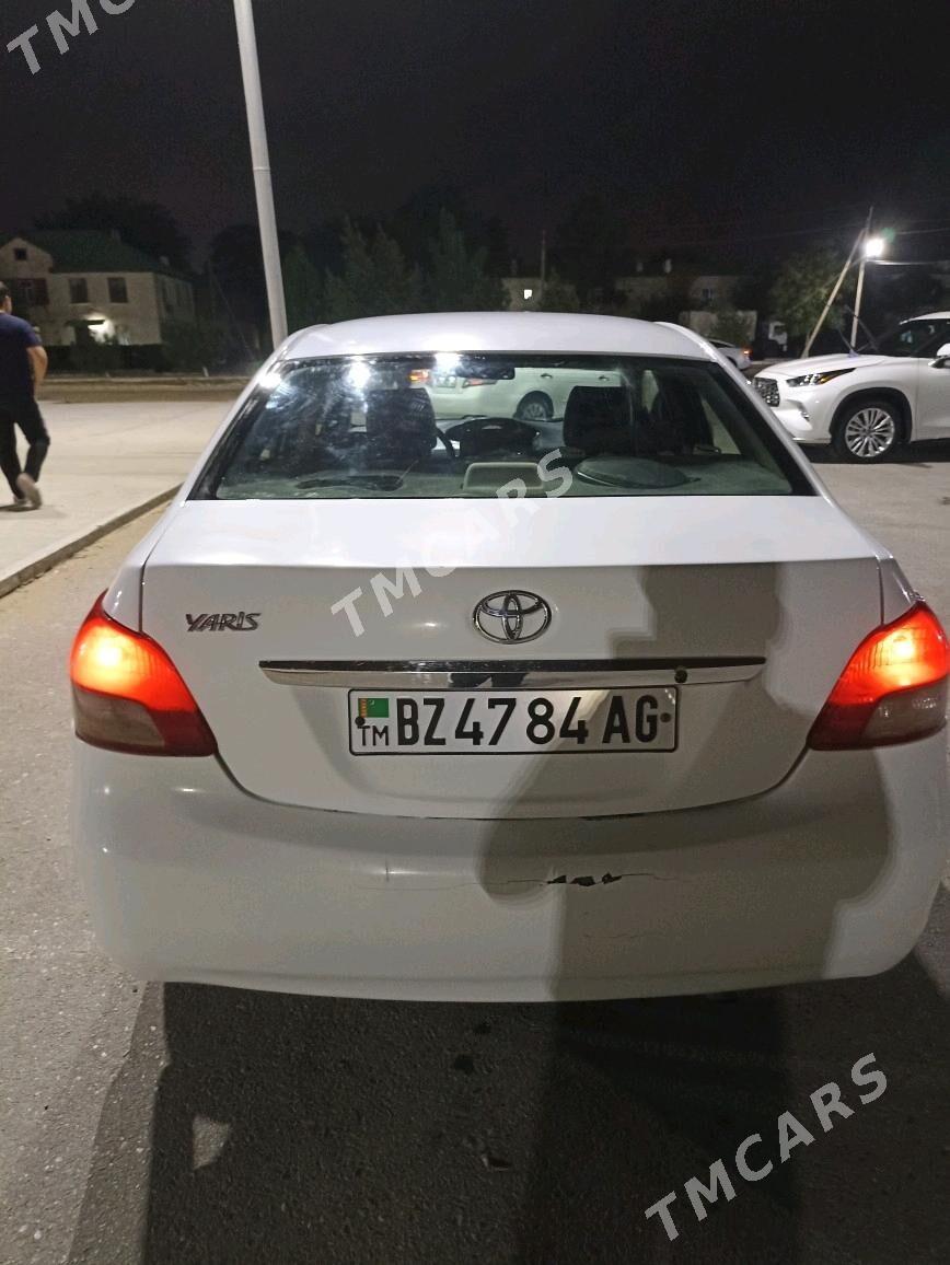 Toyota Yaris 2008 - 99 000 TMT - Aşgabat - img 2
