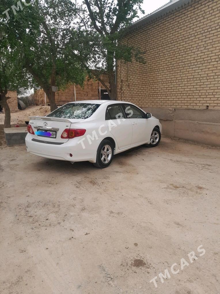 Toyota Corolla 2010 - 135 000 TMT - Ruhabat (90-njy razýezd) - img 4