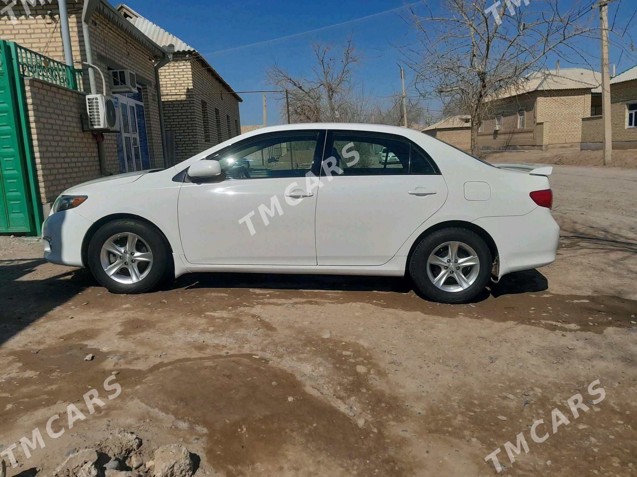 Toyota Corolla 2010 - 135 000 TMT - Ruhabat (90-njy razýezd) - img 5