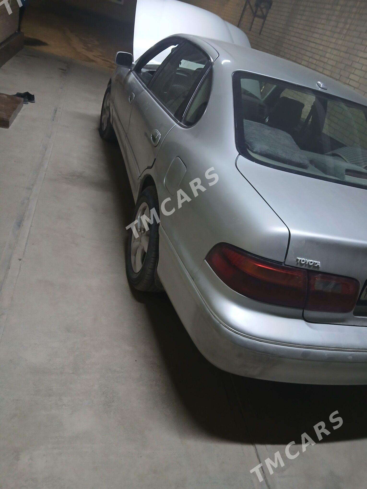 Toyota Avalon 1998 - 120 000 TMT - Фарап - img 2