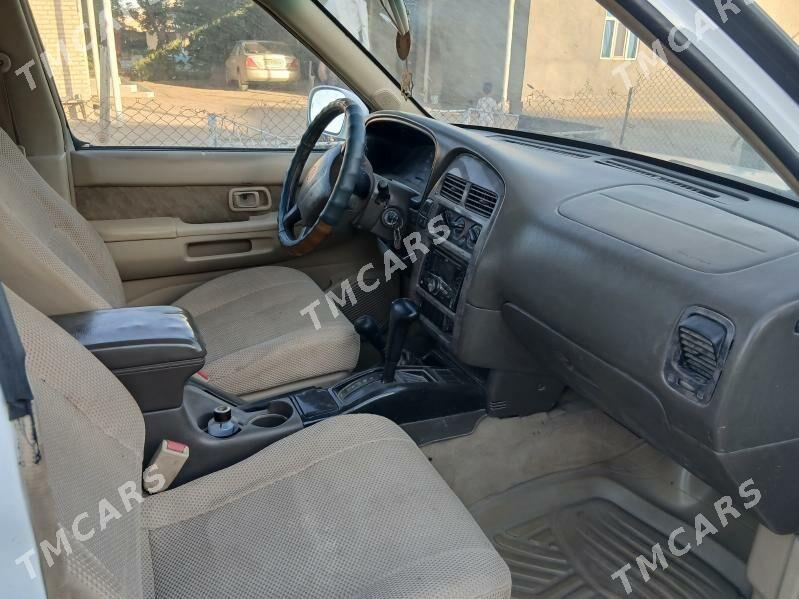 Nissan Pathfinder 1997 - 50 000 TMT - Теджен - img 2
