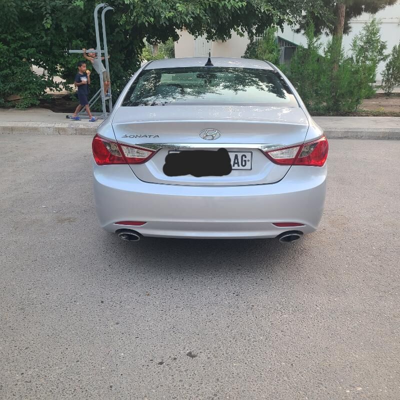 Hyundai Sonata 2010 - 150 000 TMT - 30 мкр - img 7