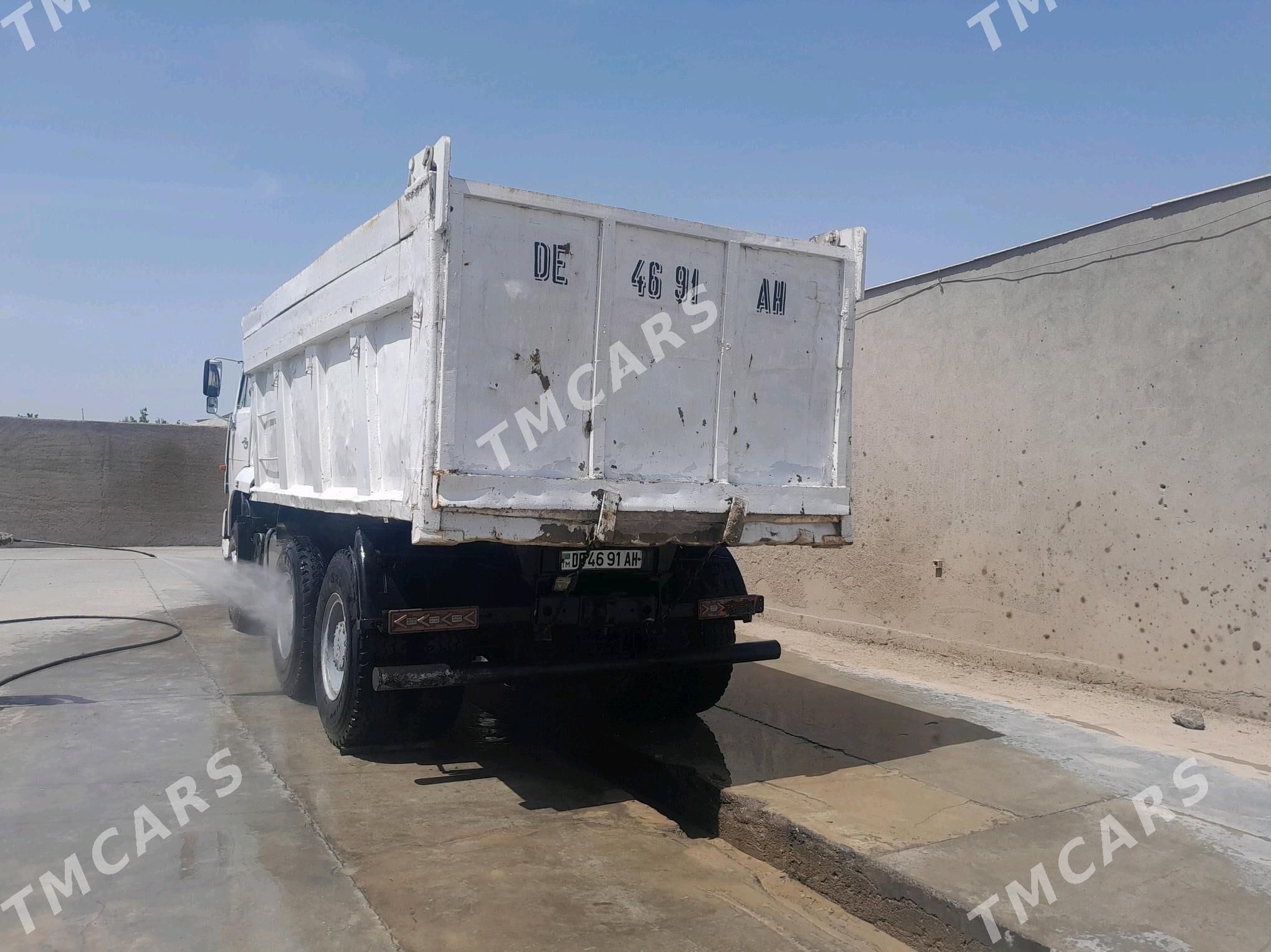 Kamaz 6520 2007 - 300 000 TMT - Gökdepe - img 2