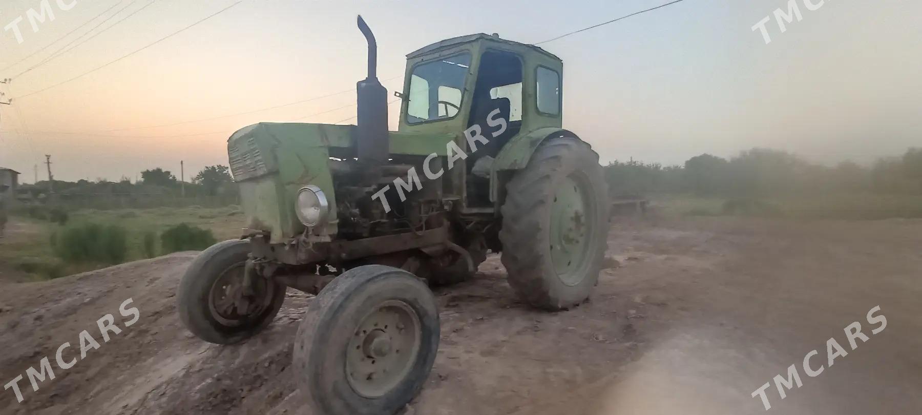 MTZ T-28 1990 - 40 000 TMT - Ёлётен - img 2
