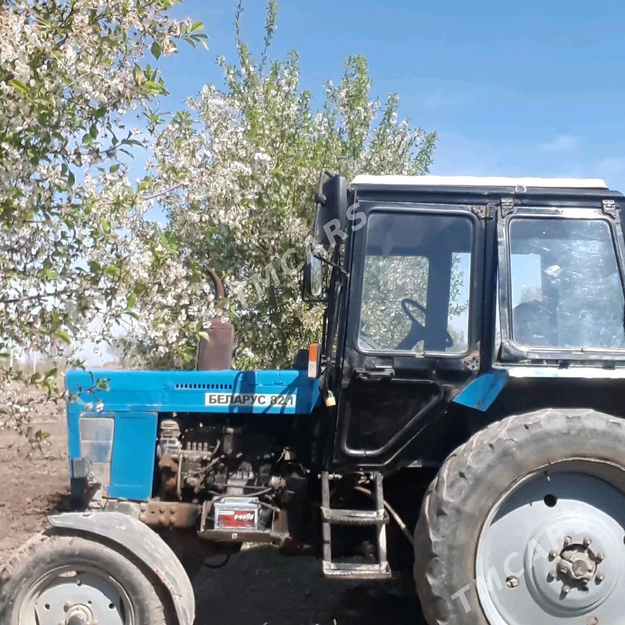 MTZ 80 2000 - 80 000 TMT - Гурбансолтан Едже - img 2