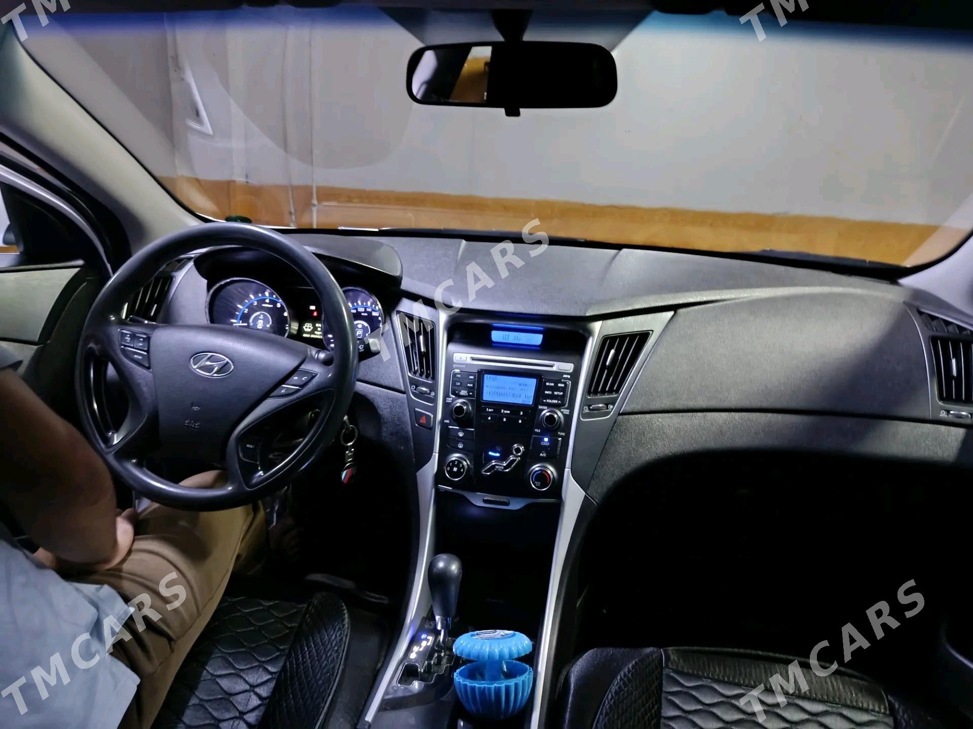 Hyundai Sonata 2010 - 155 000 TMT - Мир 7 - img 5
