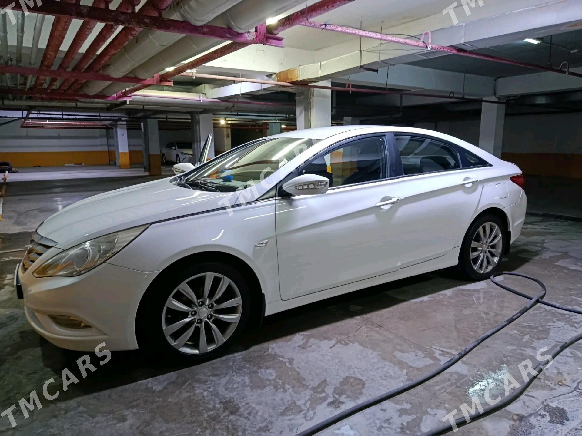 Hyundai Sonata 2010 - 155 000 TMT - Мир 7 - img 4
