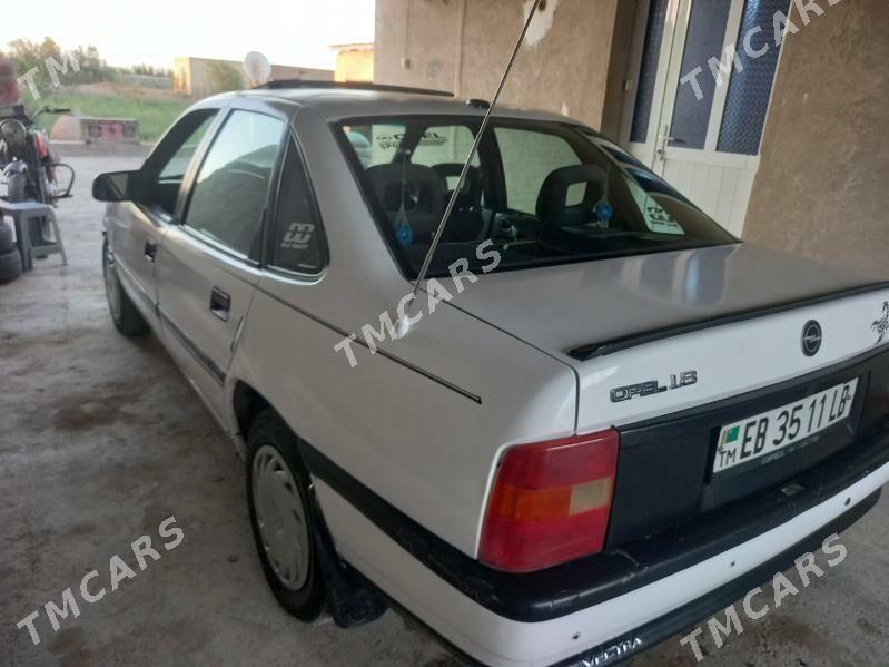 Opel Vectra 1992 - 26 000 TMT - Çärjew - img 4