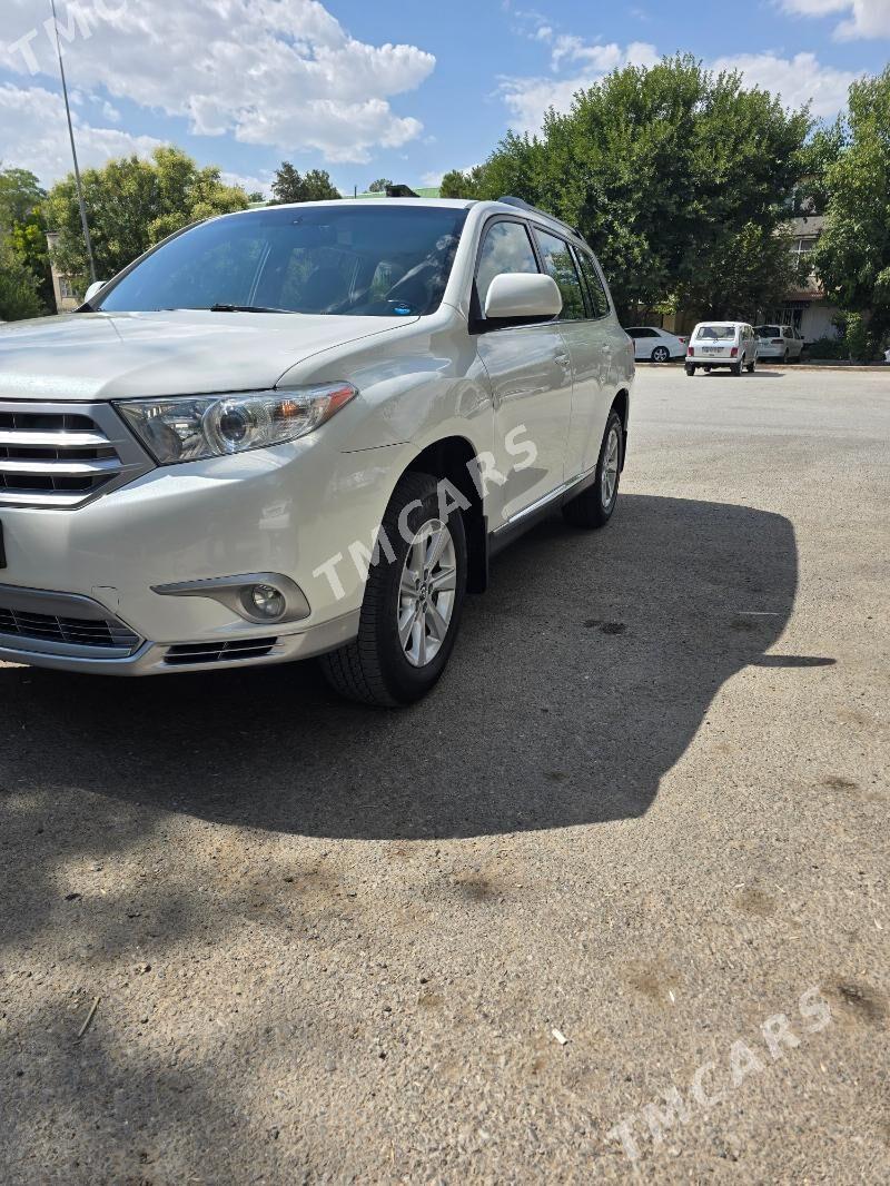 Toyota Highlander 2011 - 320 000 TMT - Ашхабад - img 8