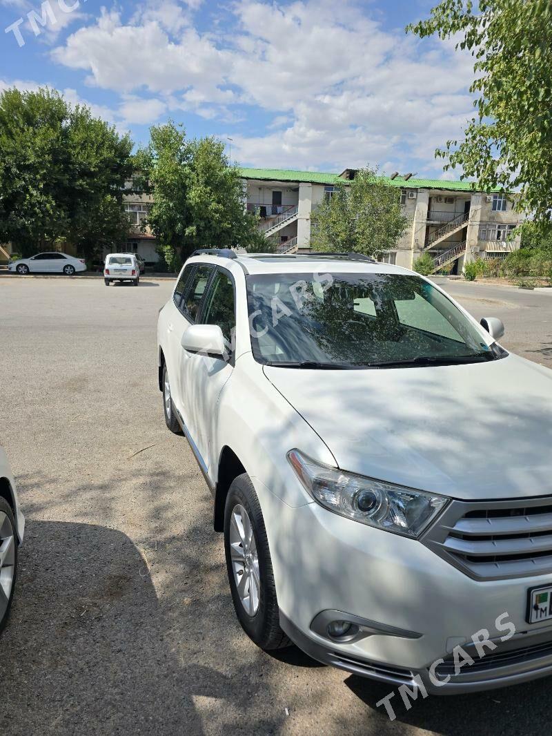 Toyota Highlander 2011 - 320 000 TMT - Ашхабад - img 9