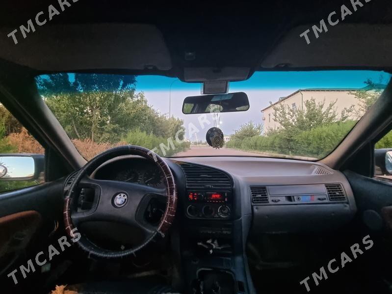 BMW E39 1998 - 30 000 TMT - Дашогуз - img 5
