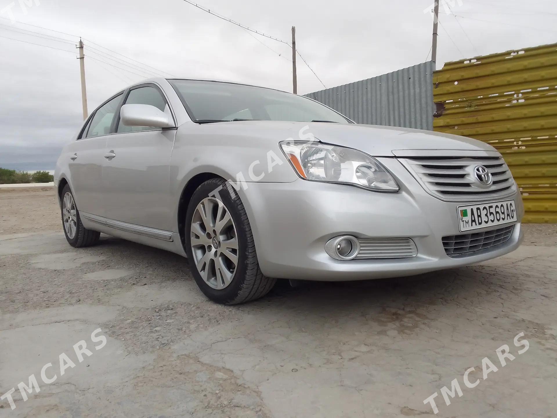 Toyota Avalon 2006 - 155 000 TMT - Gyzylarbat - img 2