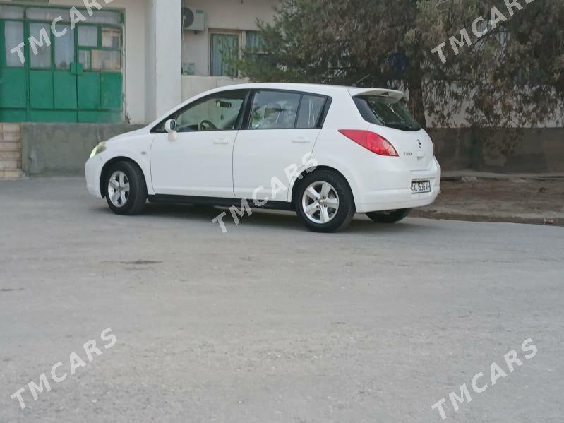 Nissan Tiida 2008 - 135 000 TMT - Бузмеин - img 9