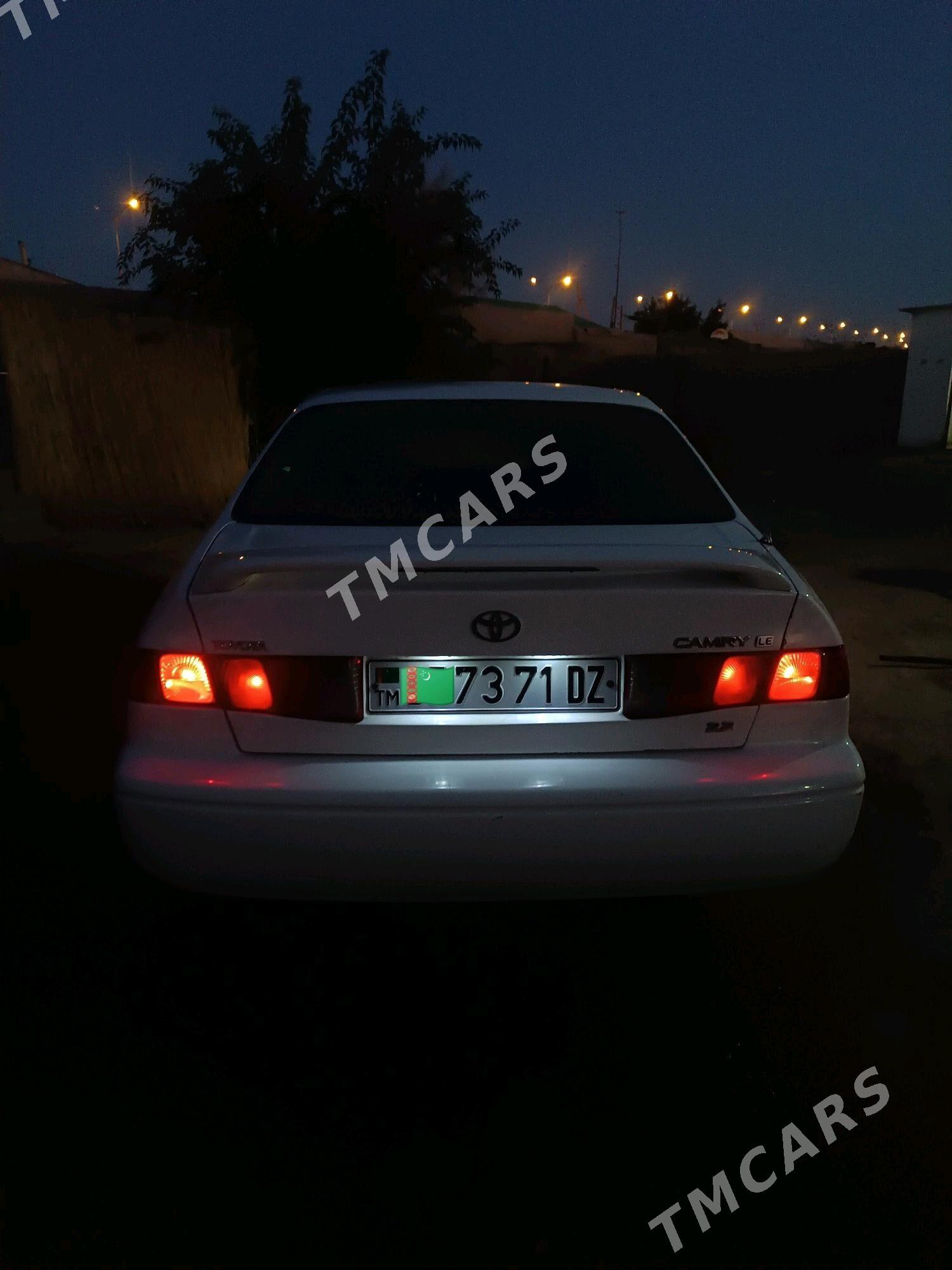 Toyota Camry 1998 - 105 000 TMT - Болдумсаз - img 1