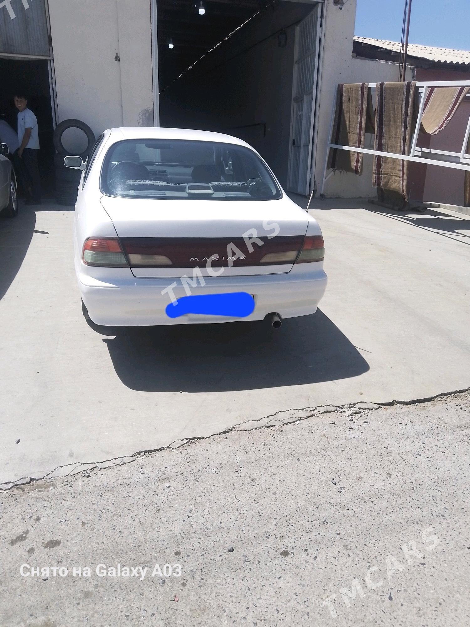Nissan Maxima 1998 - 50 000 TMT - Туркменабат - img 4