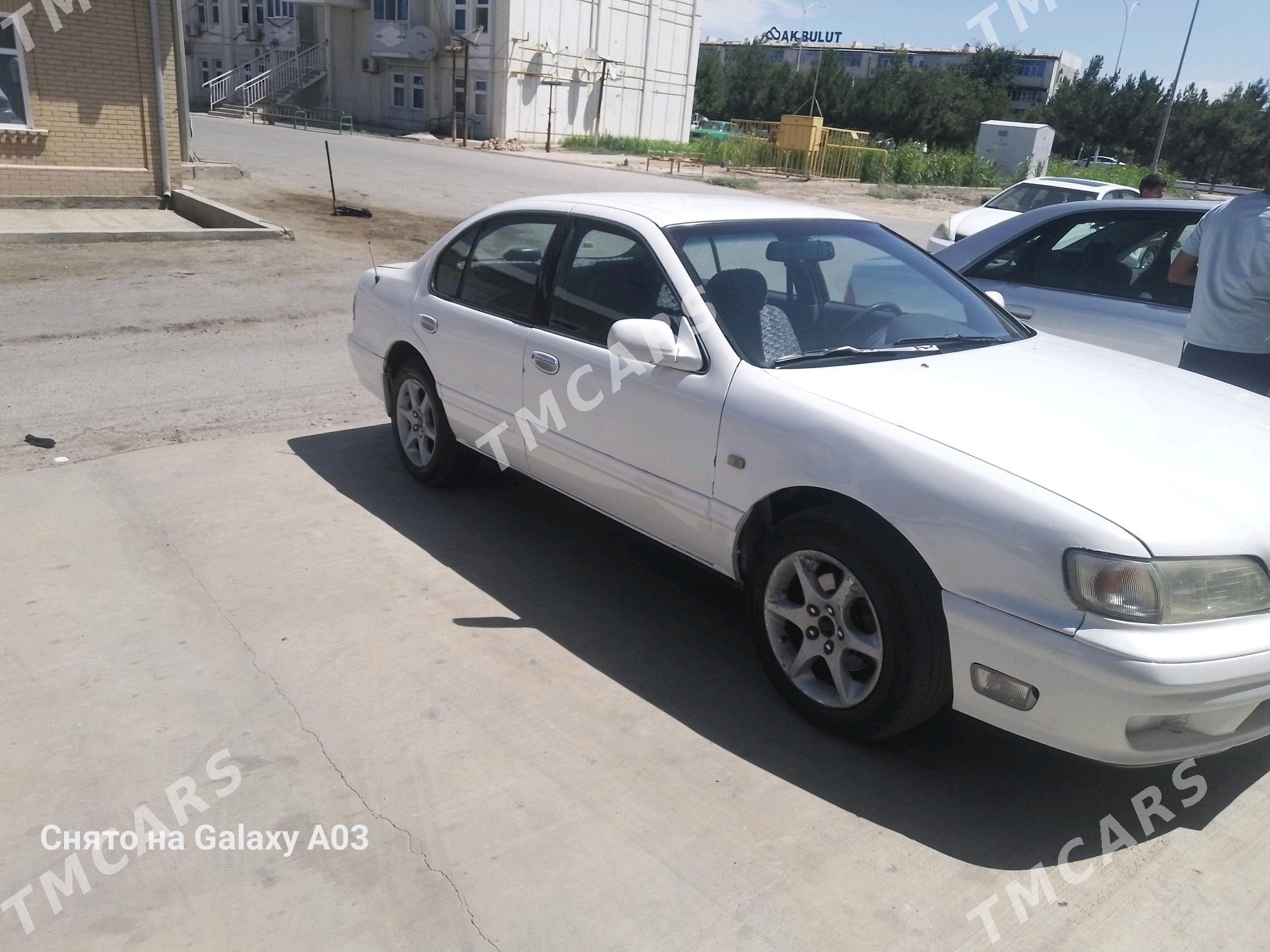 Nissan Maxima 1998 - 50 000 TMT - Туркменабат - img 2
