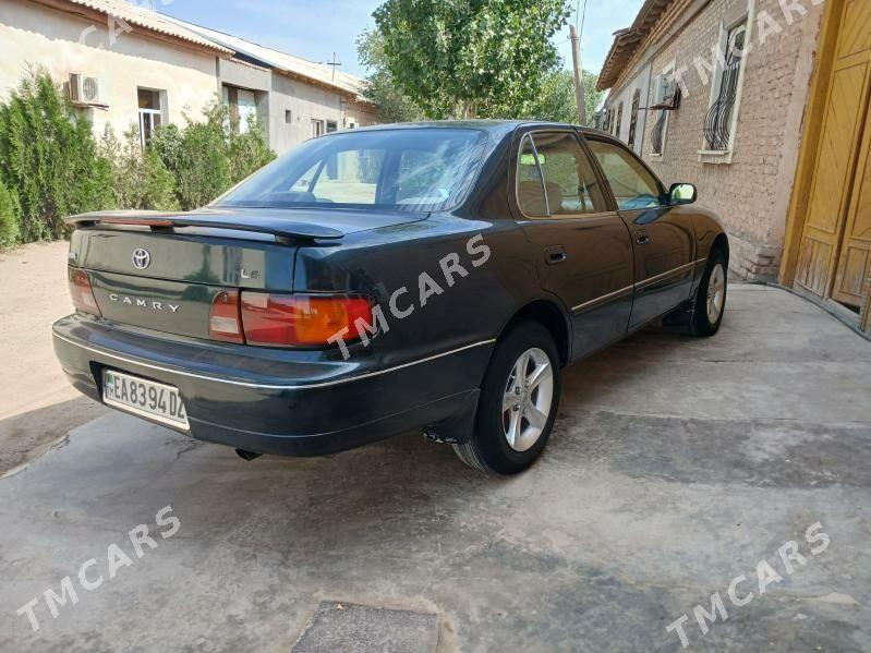 Toyota Camry 1996 - 95 000 TMT - Кёнеургенч - img 6