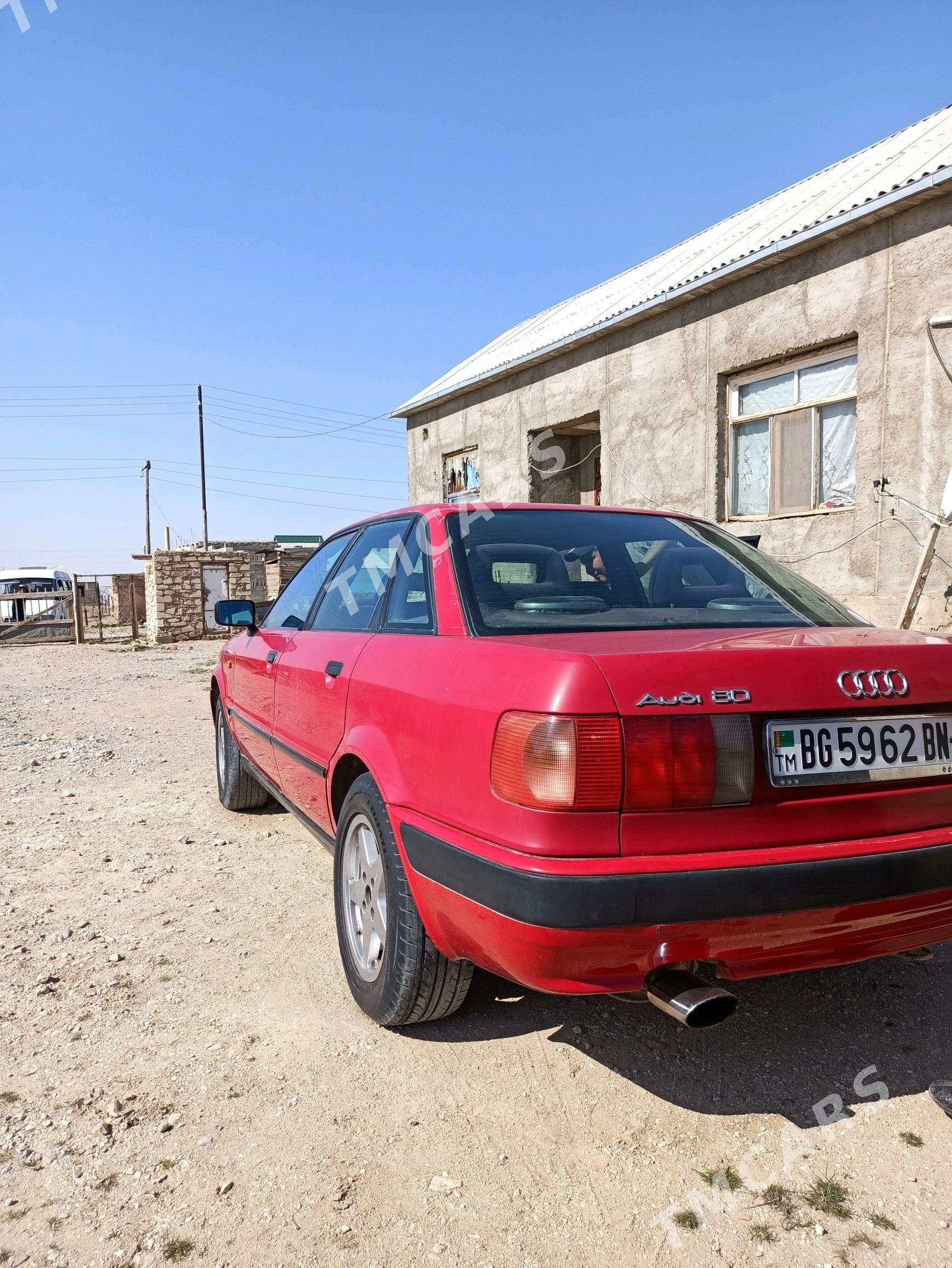 Audi 80 1992 - 30 000 TMT - Балканабат - img 4