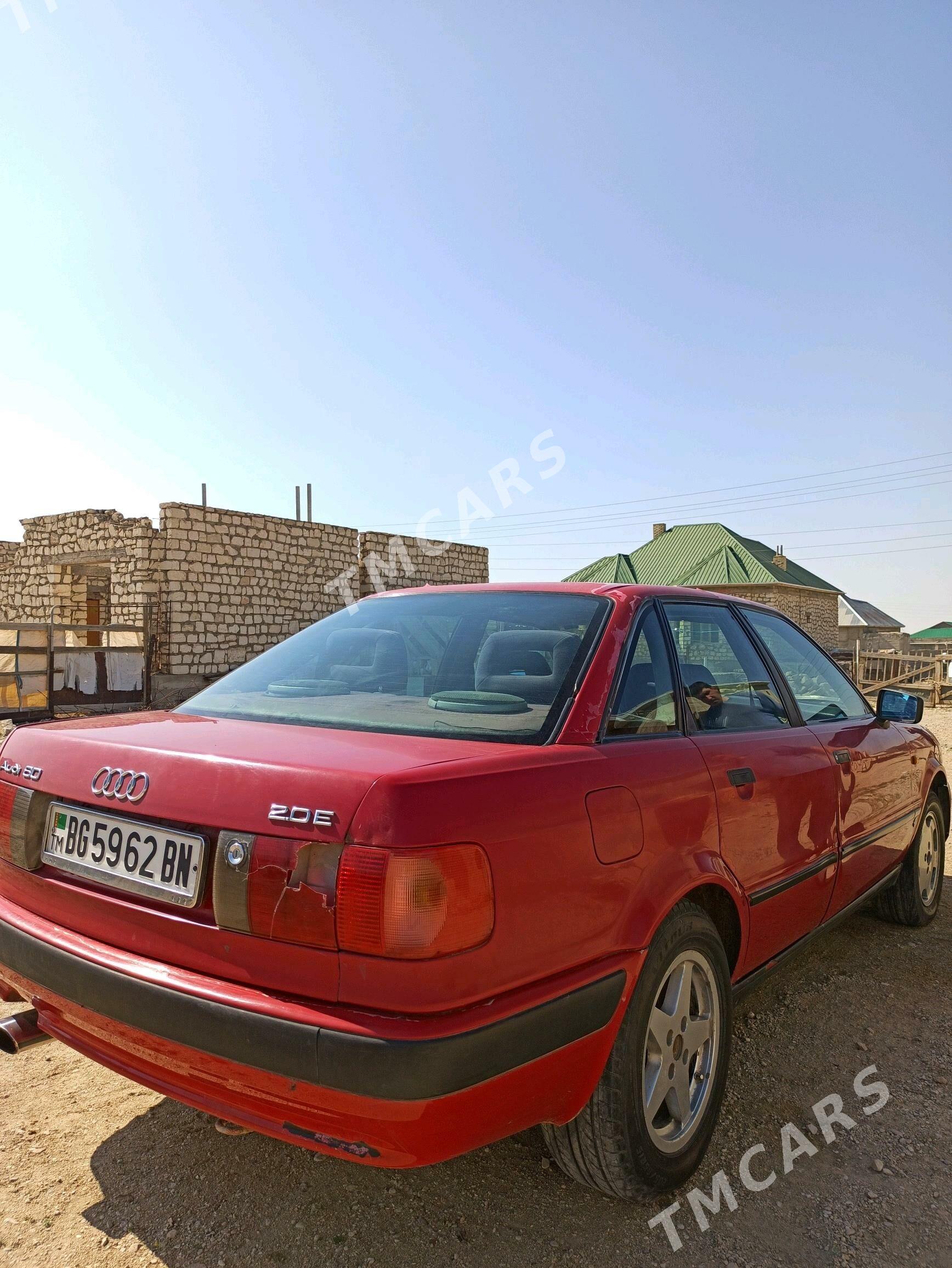 Audi 80 1992 - 30 000 TMT - Балканабат - img 2