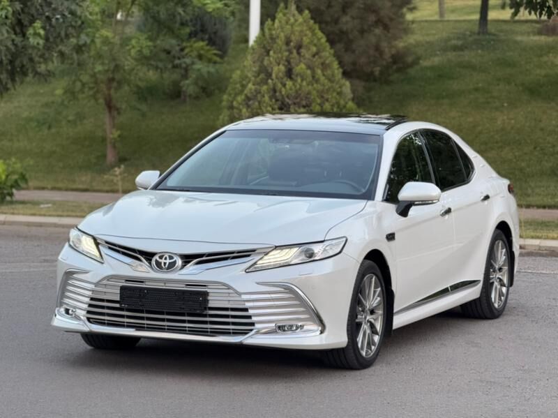 Toyota Camry 2023 - 678 000 TMT - Aşgabat - img 3