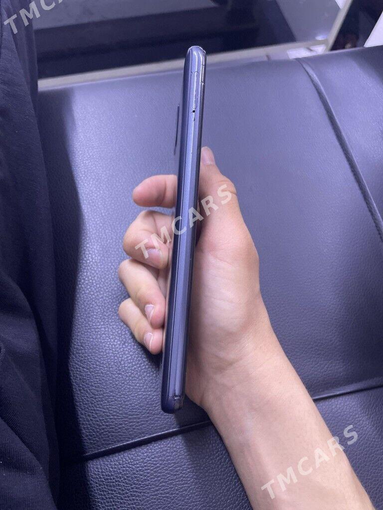 Realme C11 - Hitrowka - img 3