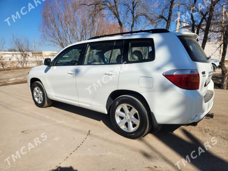 Toyota Highlander 2009 - 290 000 TMT - Кёнеургенч - img 3