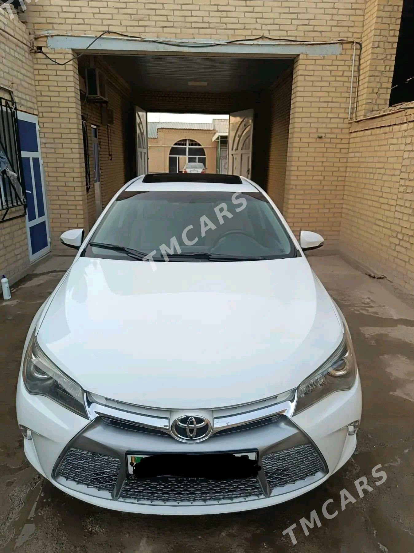 Toyota Camry 2017 - 235 000 TMT - Türkmenabat - img 3