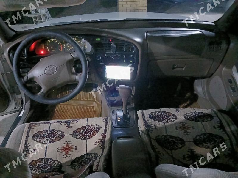 Toyota Camry 1993 - 69 000 TMT - етр. Туркменбаши - img 6