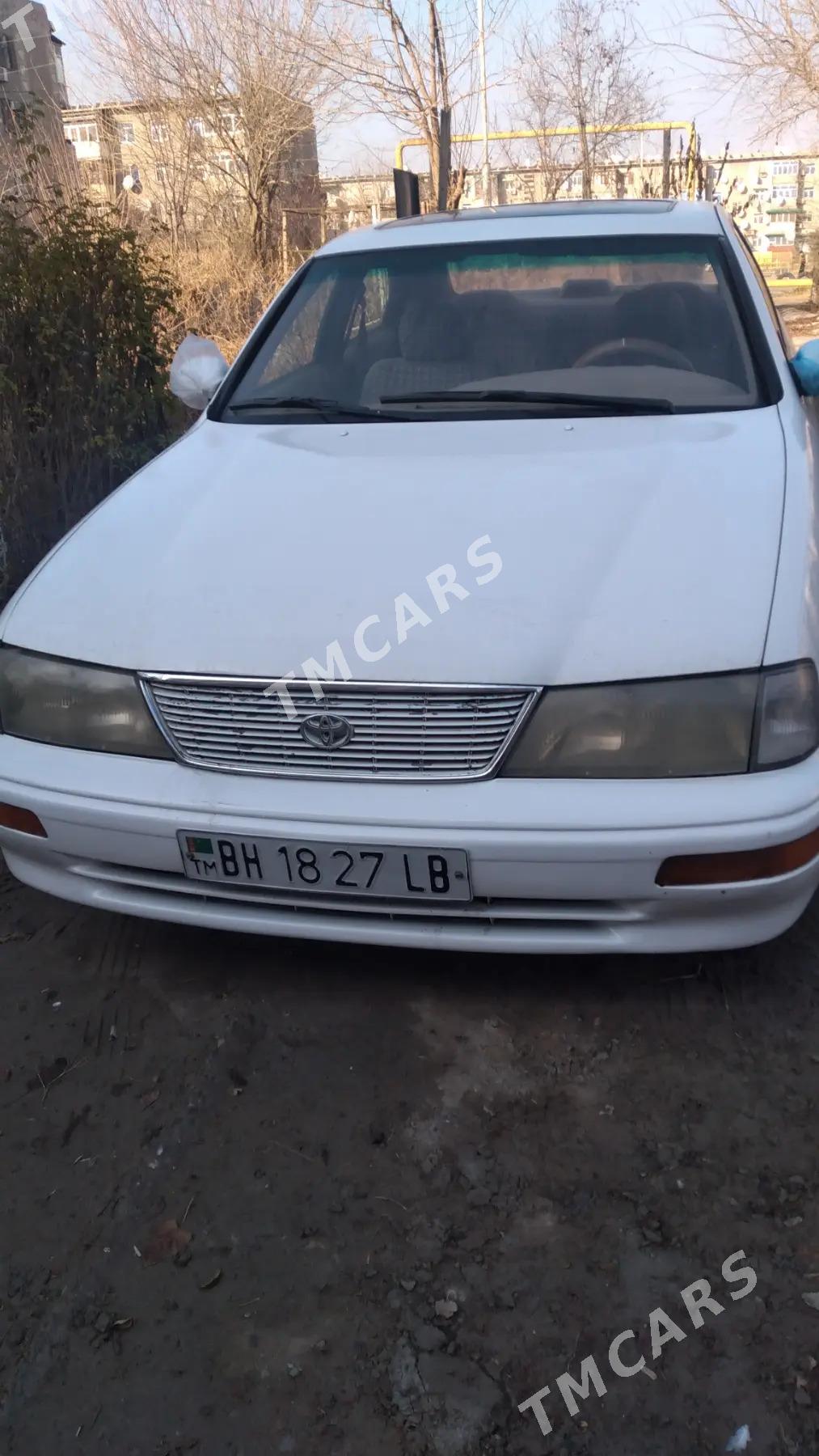 Toyota Avalon 1995 - 95 000 TMT - Türkmenabat - img 3