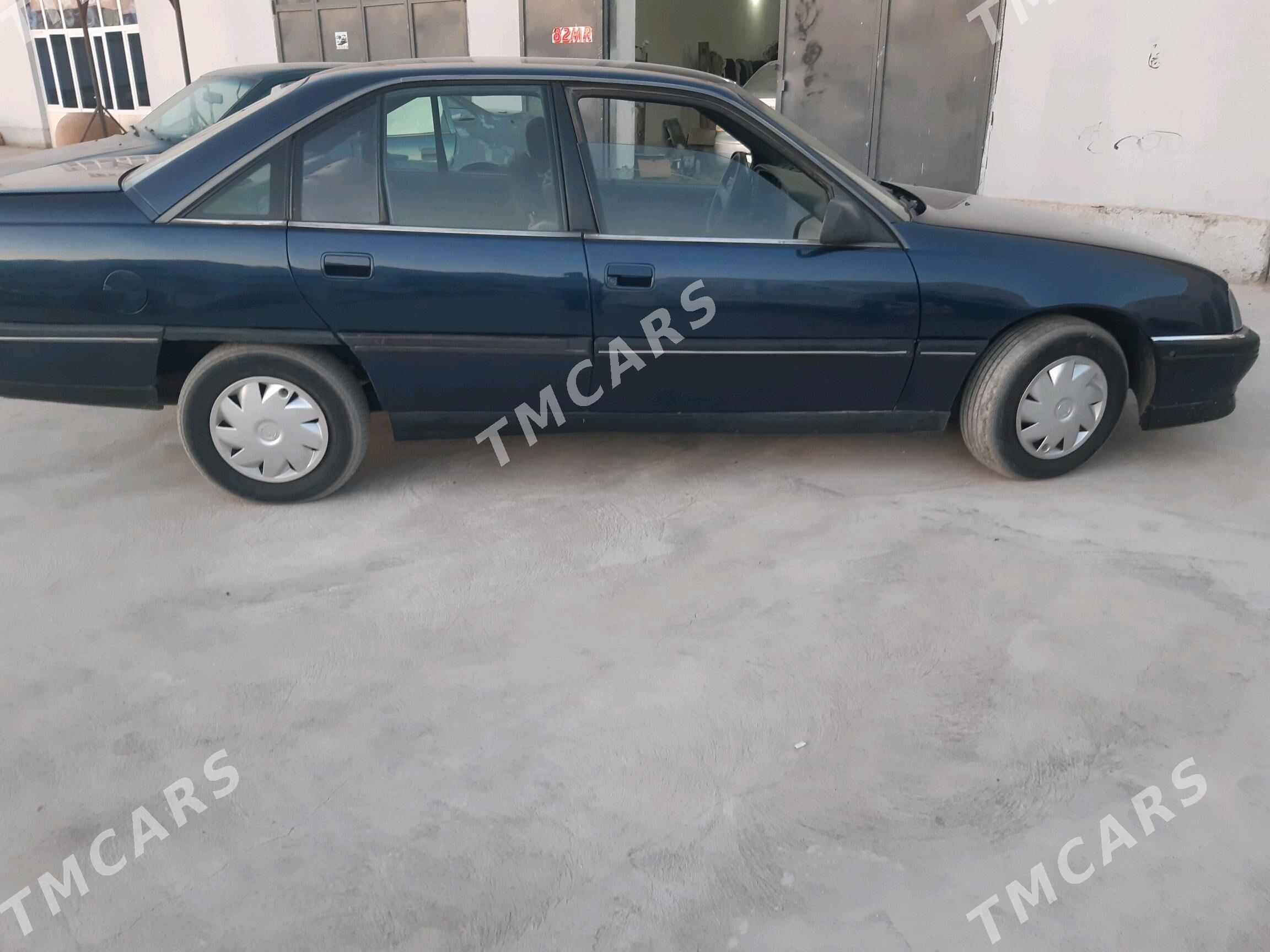 Opel Omega 1990 - 36 000 TMT - Mary - img 2