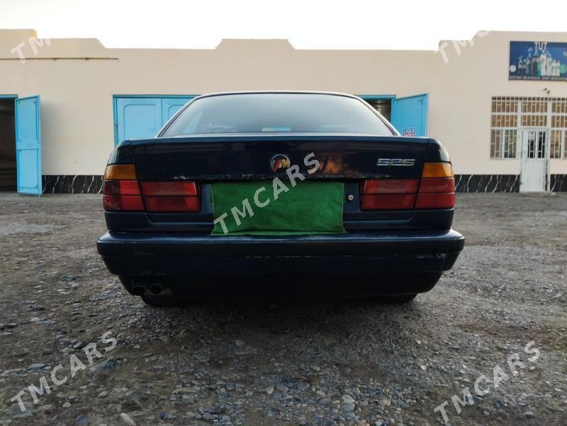 BMW 525 1990 - 45 000 TMT - Seýdi - img 3