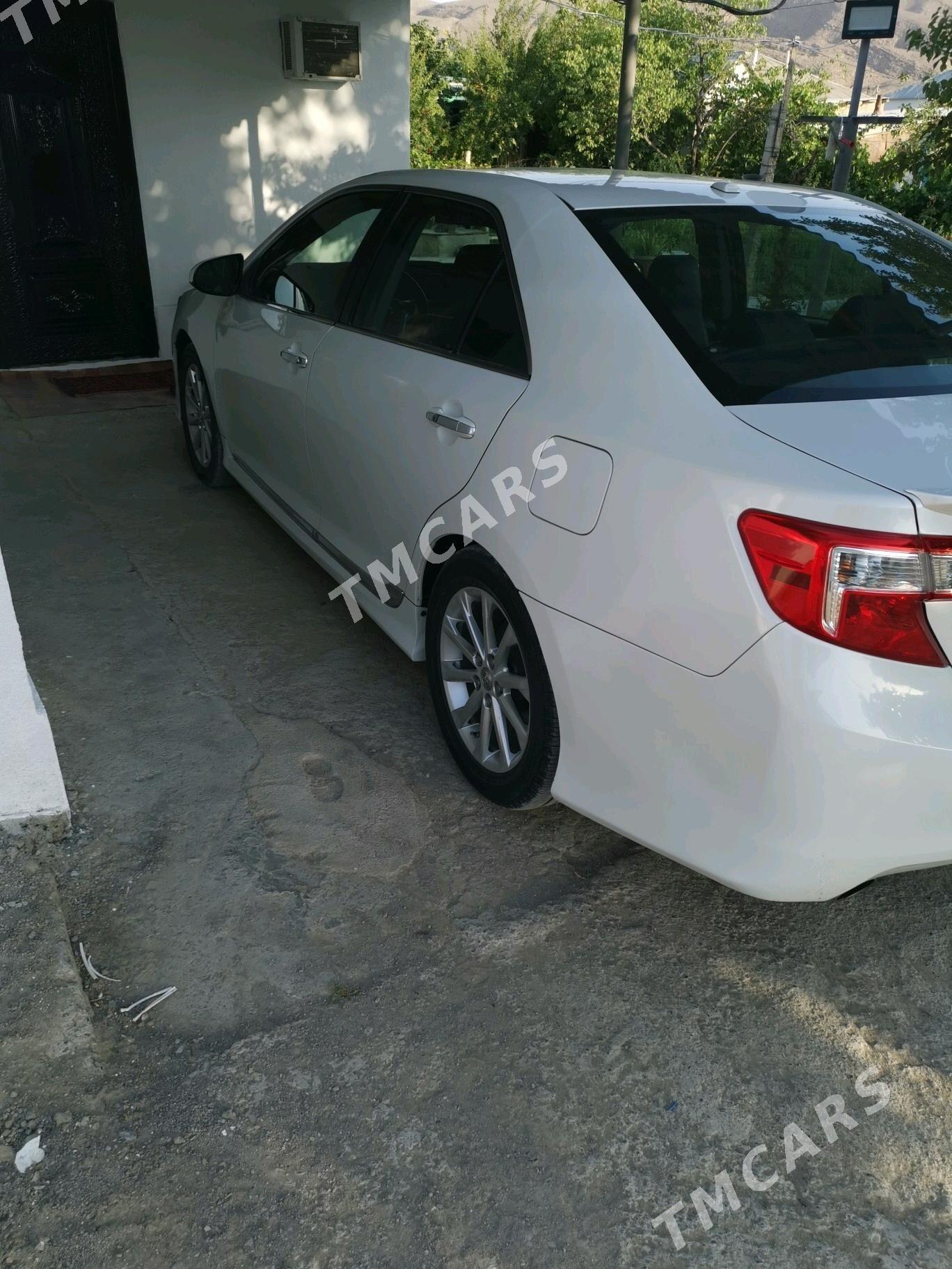 Toyota Camry 2012 - 215 000 TMT - Gökdepe - img 2