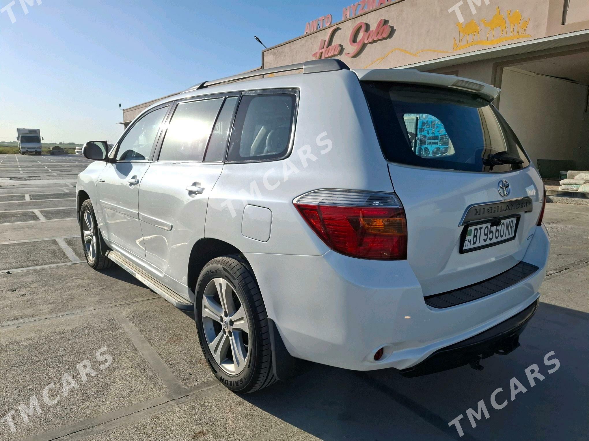 Toyota Highlander 2009 - 260 000 TMT - Baýramaly - img 4