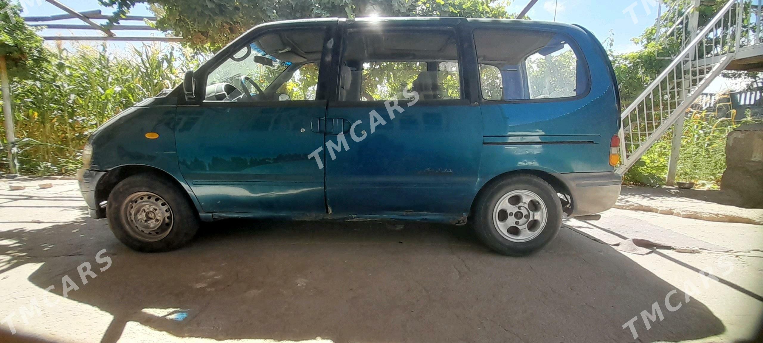Nissan Canter 1992 - 16 000 TMT - Мары - img 1
