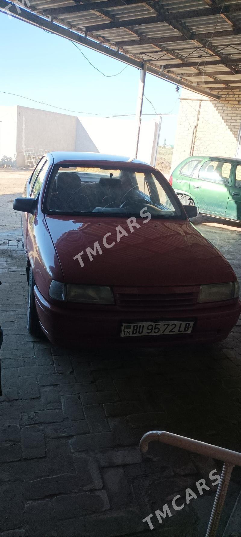 Opel Vectra 1992 - 30 000 TMT - Ходжамбаз - img 4