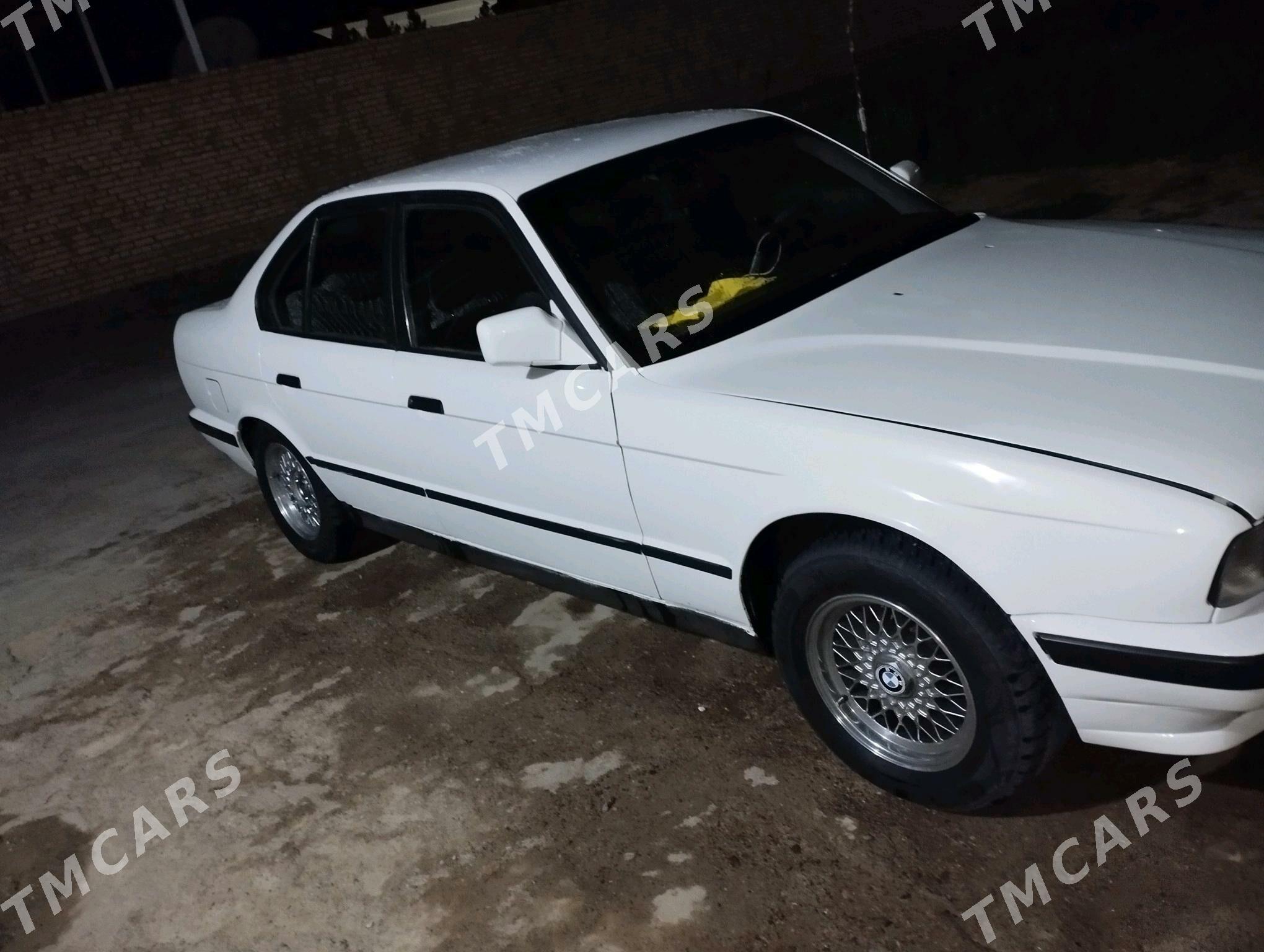 BMW 525 1990 - 55 000 TMT - Baýramaly - img 3