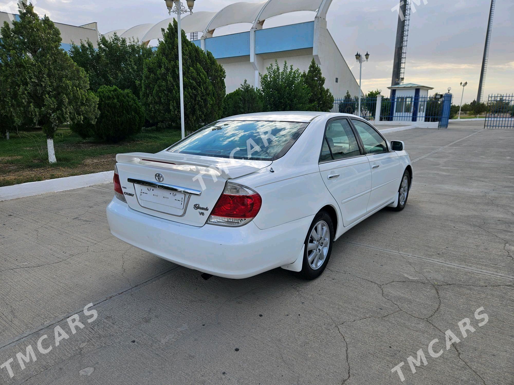 Toyota Camry 2004 - 149 000 TMT - Gyzylarbat - img 3
