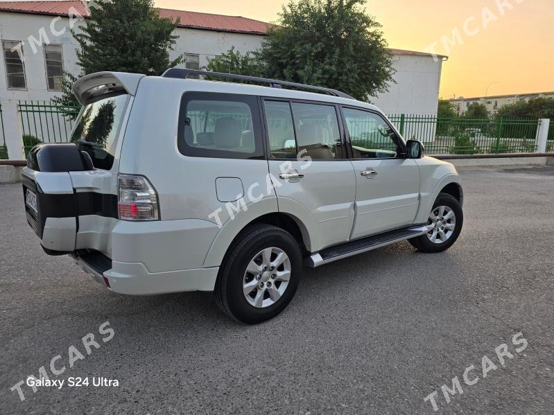 Mitsubishi Pajero 2015 - 306 000 TMT - Aşgabat - img 9