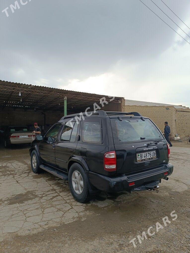 Nissan Pathfinder 2002 - 130 000 TMT - Halaç - img 5