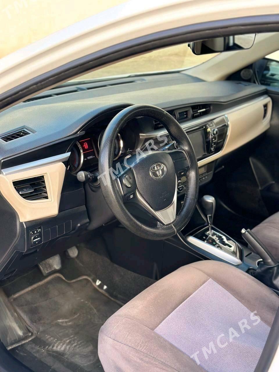 Toyota Corolla 2015 - 230 000 TMT - Aşgabat - img 6