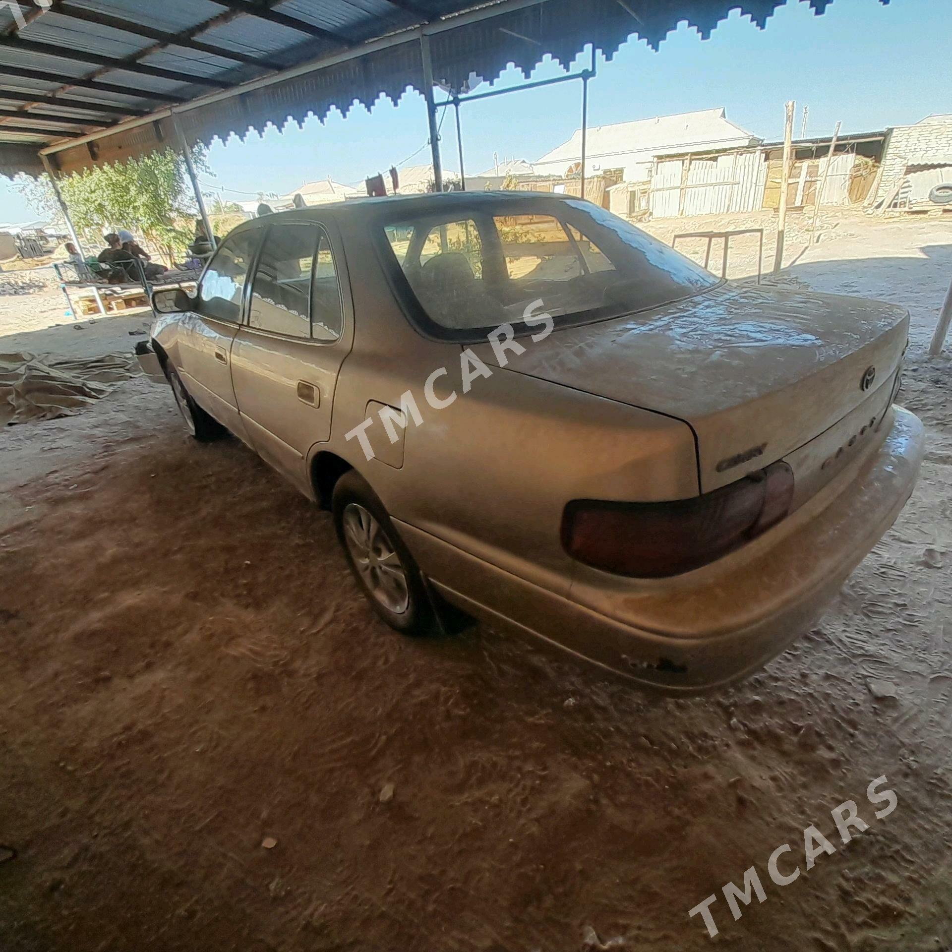 Toyota Camry 1994 - 60 000 TMT - Baýramaly - img 2