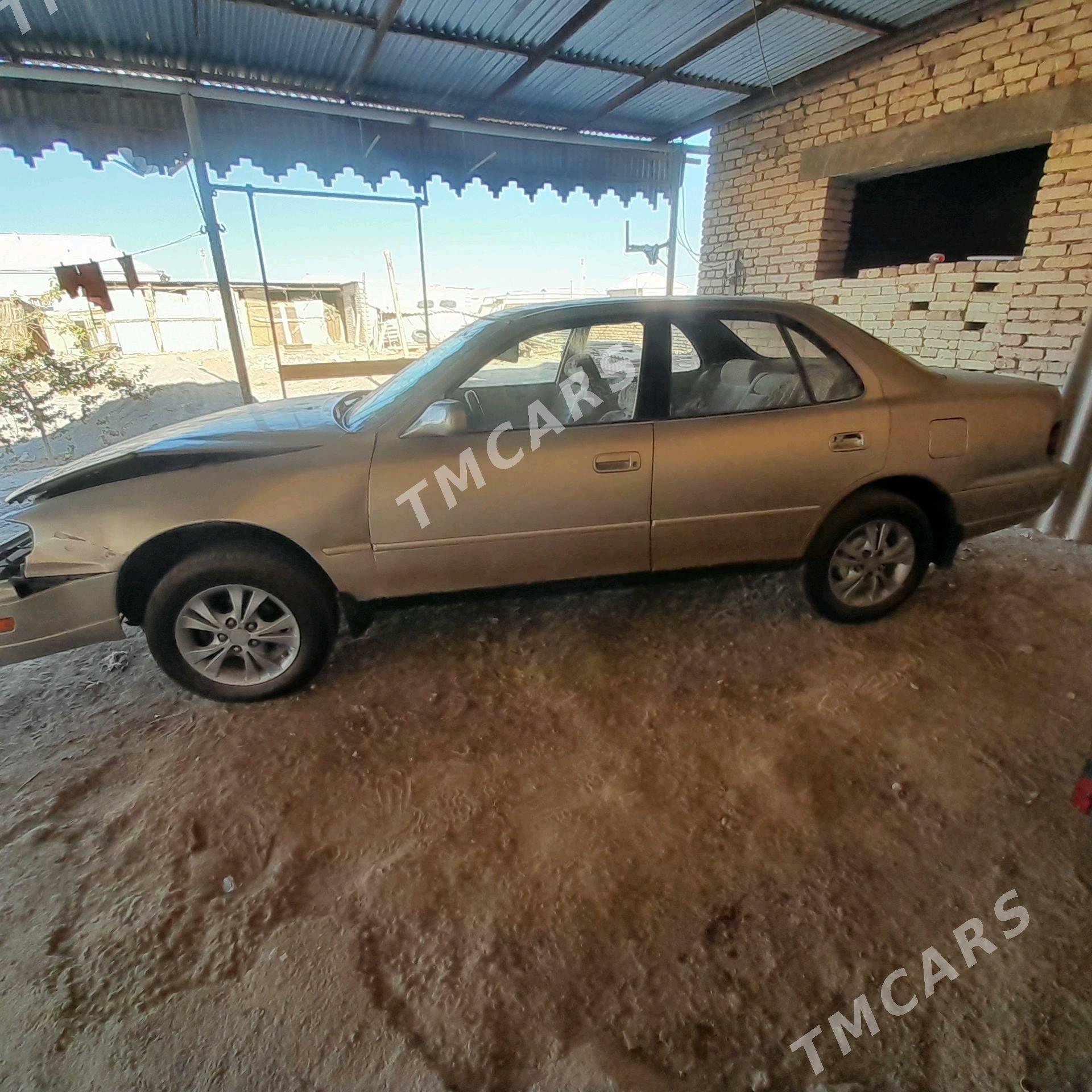 Toyota Camry 1994 - 60 000 TMT - Baýramaly - img 3