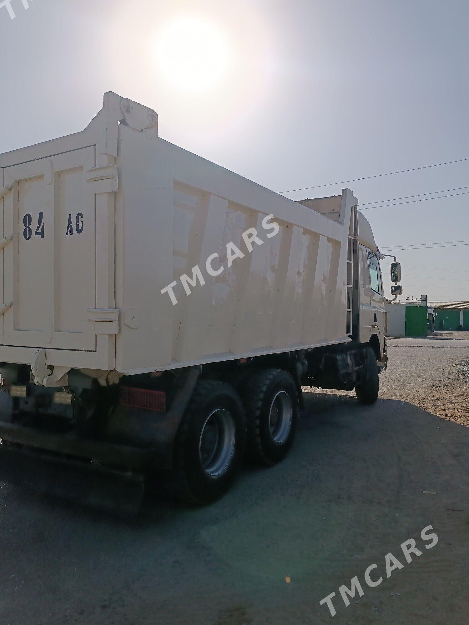 DAF CF 2008 - 520 000 TMT - Büzmeýin - img 2
