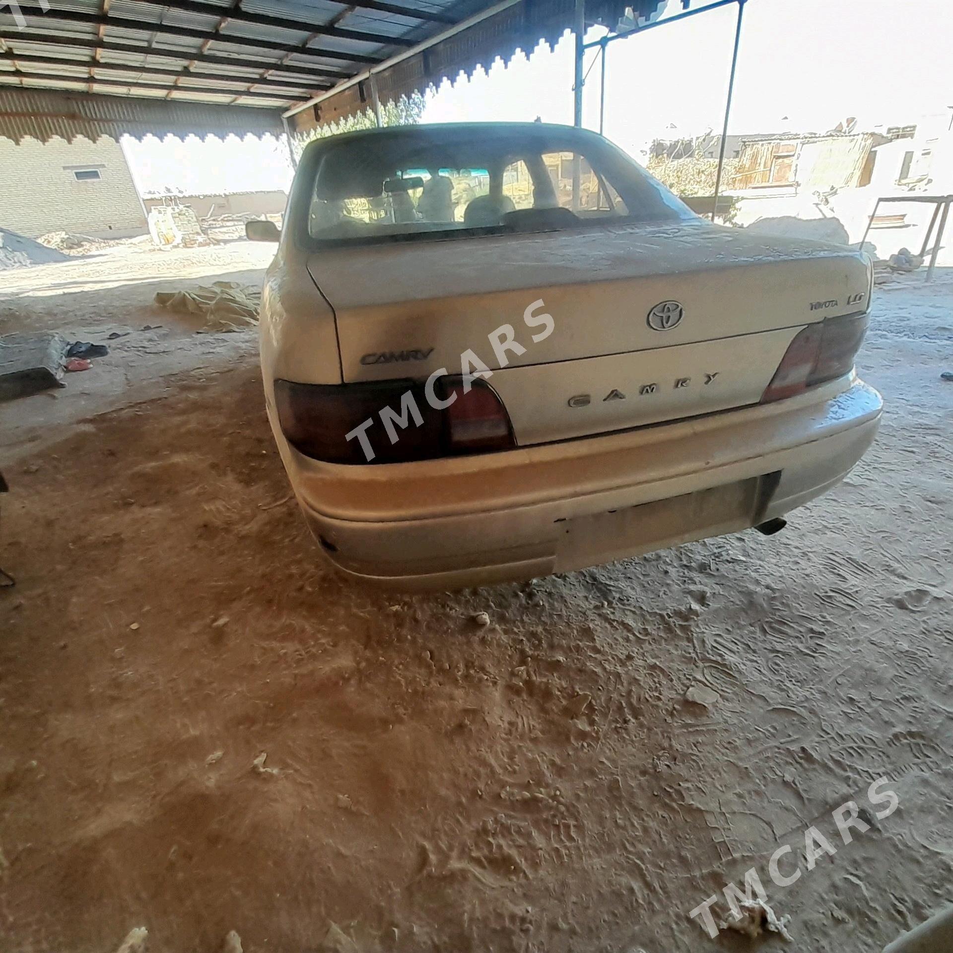 Toyota Camry 1994 - 60 000 TMT - Baýramaly - img 5