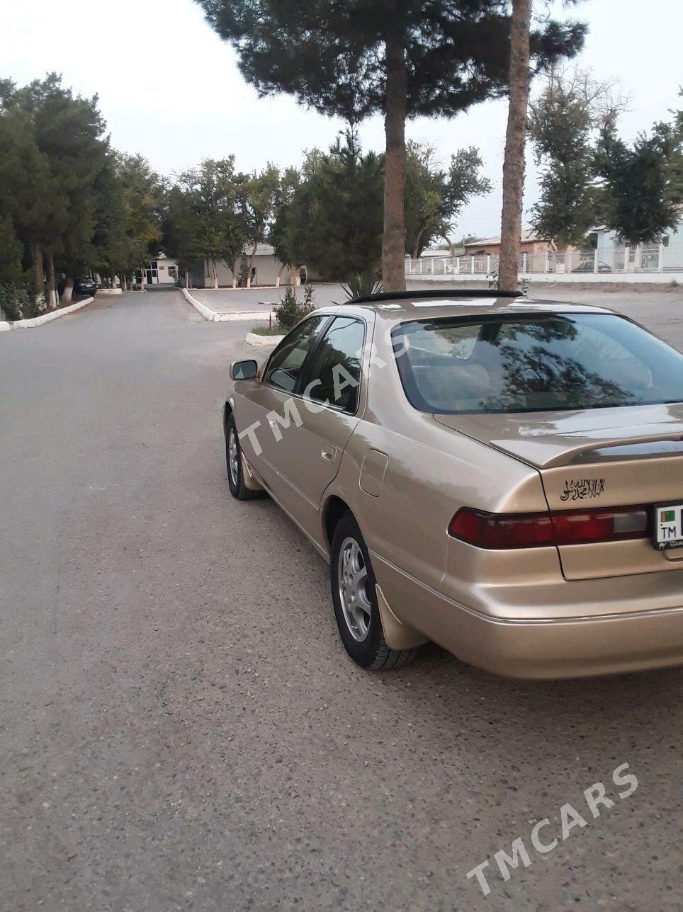 Toyota Camry 1997 - 130 000 TMT - Mary - img 4