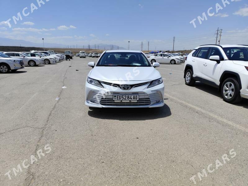 Toyota Camry 2022 - 315 000 TMT - Ашхабад - img 4
