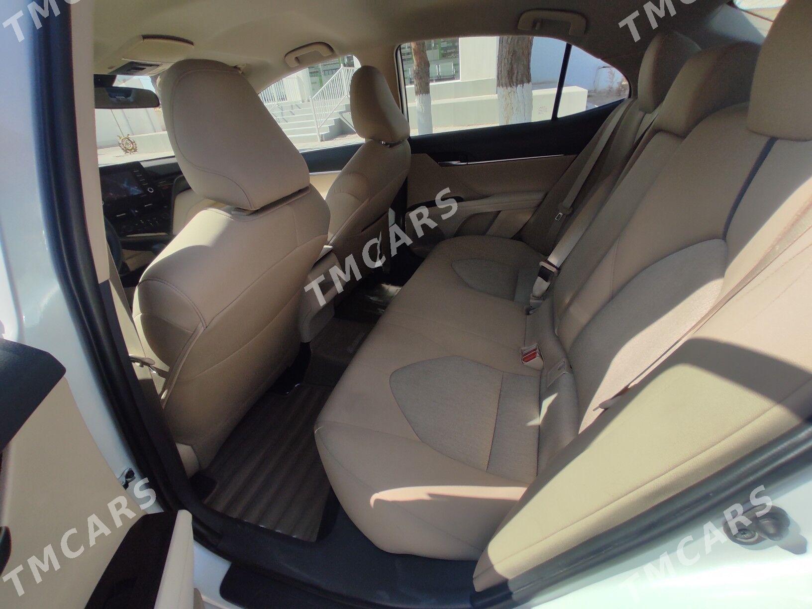 Toyota Camry 2021 - 310 000 TMT - Sakarçäge - img 6
