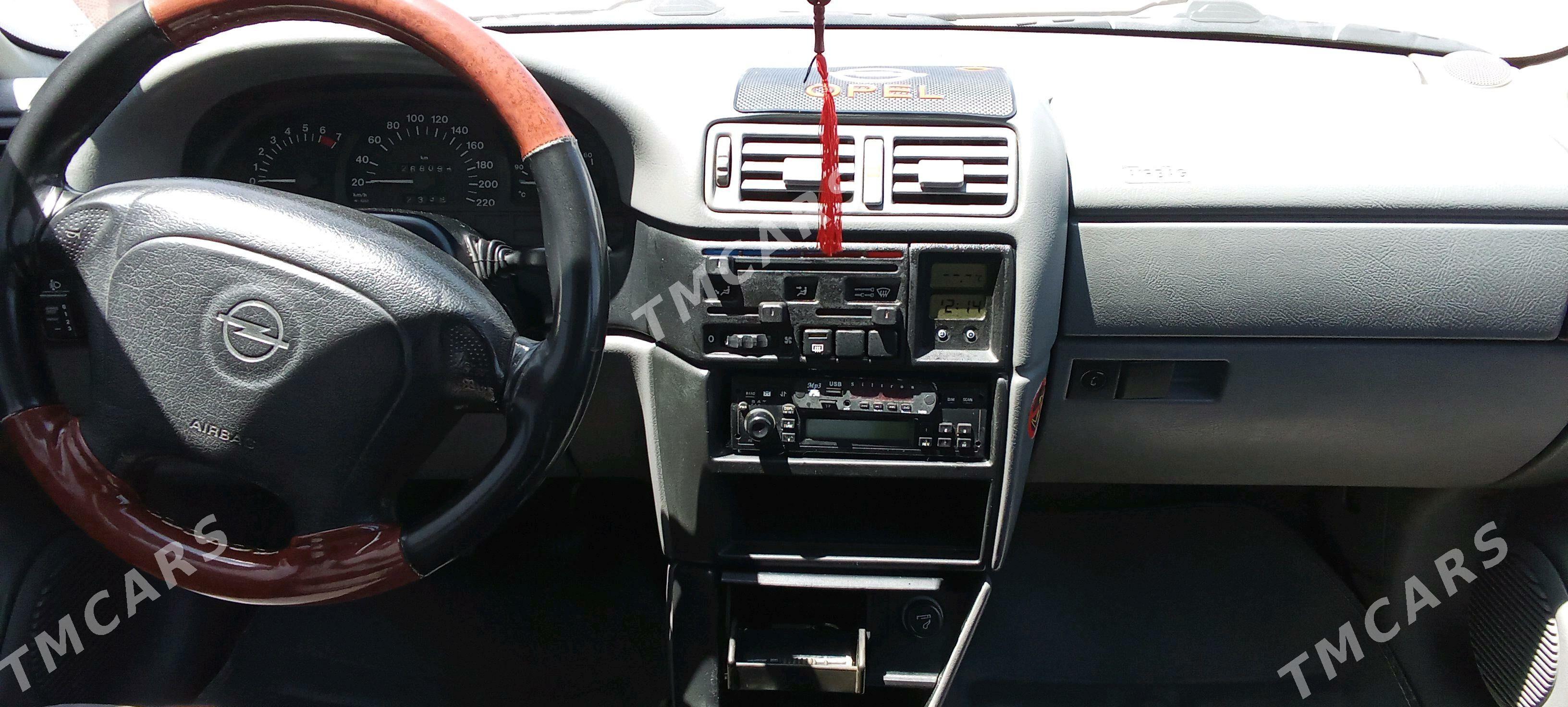 Opel Vectra 1995 - 65 000 TMT - Daşoguz - img 4