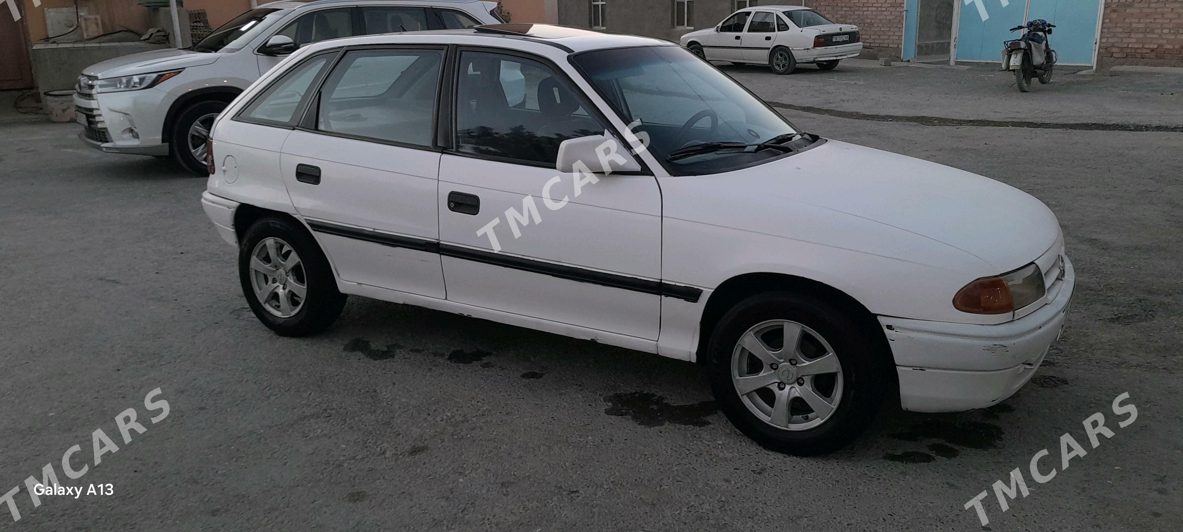 Opel Astra 1991 - 30 000 TMT - Bäherden - img 5