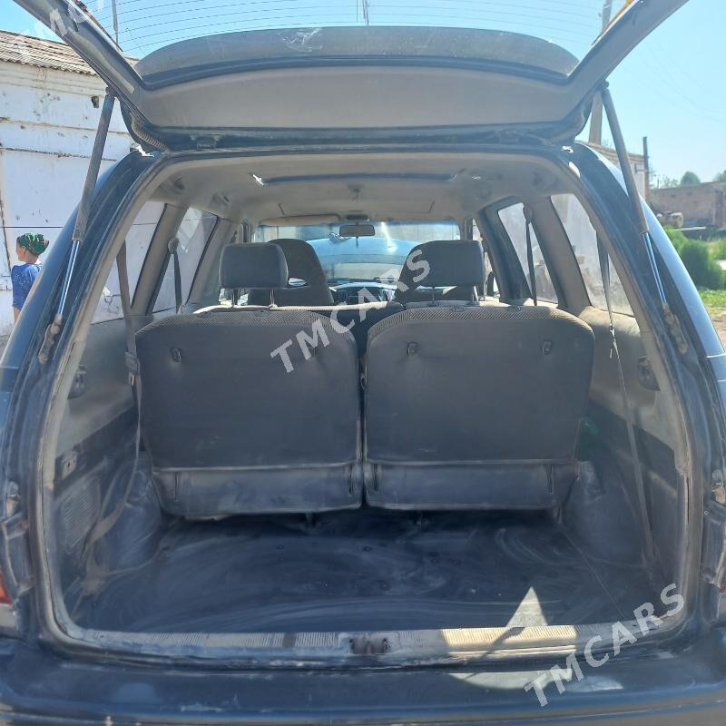 Toyota Previa 1997 - 70 000 TMT - Губадаг - img 6